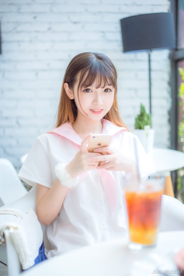 “铛铛铛~”